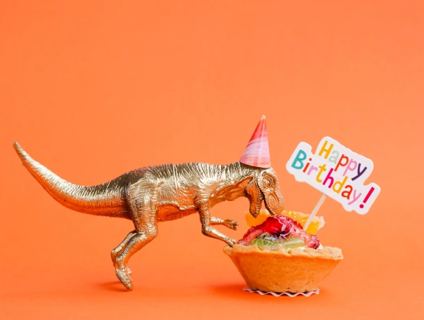 Science-related birthday celebration themes