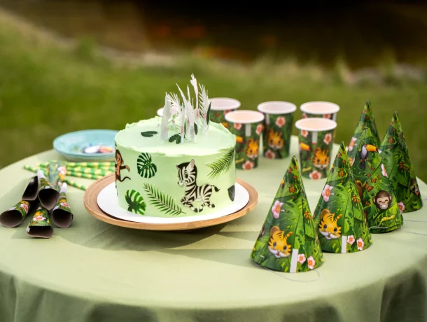 Science-related birthday celebration themes